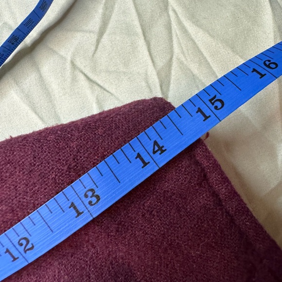 GAP Recycled Wool Zipper Front Vest Size L - Picture 8 of 8